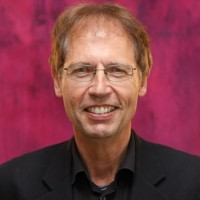 Dr Ulrech Moller